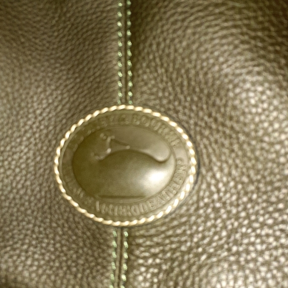 Large Dooney & Bourke leather purse - Picture 3 of 5